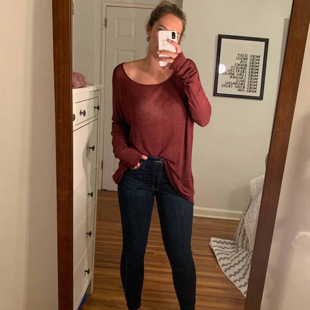 Maroon oversized thin sweater